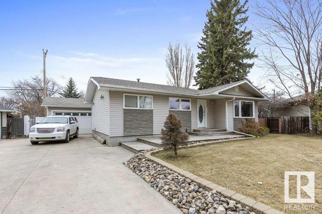 33 Grandora Cr, House detached with 2 bedrooms, 2 bathrooms and null parking in St. Albert AB | Image 40