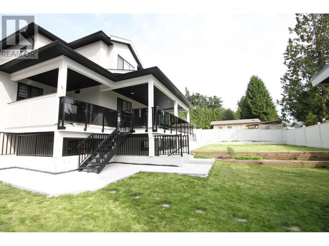 708 Austin Avenue, House detached with 8 bedrooms, 8 bathrooms and 10 parking in Coquitlam BC | Image 30
