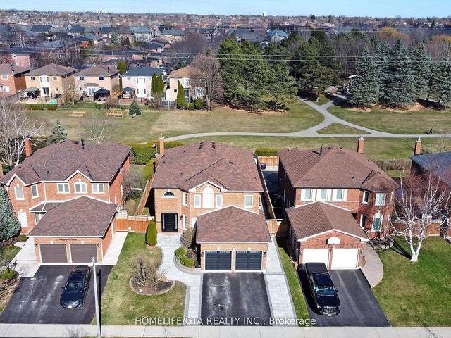 9 Hartford Crt, House detached with 4 bedrooms, 6 bathrooms and 5 parking in Whitby ON | Image 31