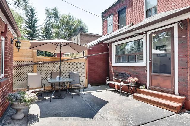 23 Lansdowne Ave, House semidetached with 5 bedrooms, 2 bathrooms and 2 parking in Toronto ON | Image 30