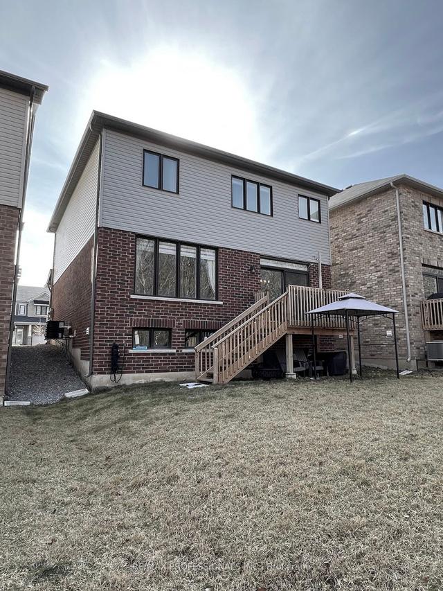 165 Cactus Cres, House detached with 3 bedrooms, 3 bathrooms and 6 parking in Hamilton ON | Image 27