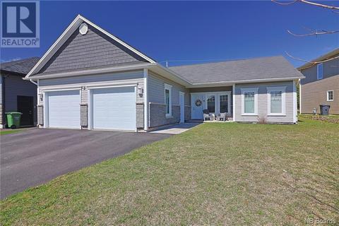9 Harvest Court, House detached with 3 bedrooms, 2 bathrooms and null parking in Fredericton NB | Card Image