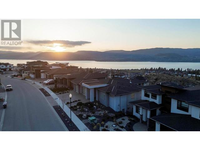 442 Hawk Hill Drive, House detached with 4 bedrooms, 3 bathrooms and 6 parking in Kelowna BC | Image 52