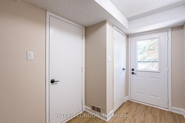 76 - 35 Waterman Ave, Townhouse with 3 bedrooms, 2 bathrooms and 2 parking in London ON | Image 29