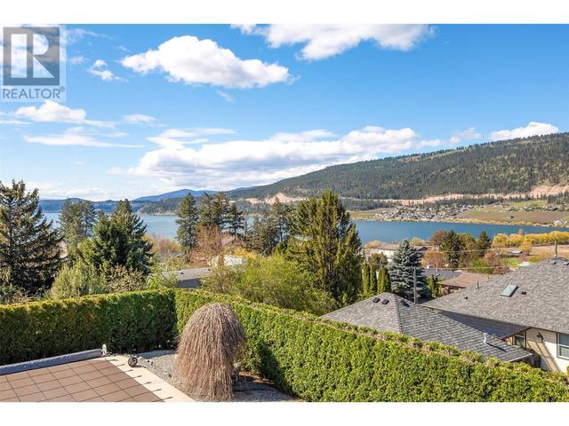 15718 Greenhow Road, House detached with 3 bedrooms, 2 bathrooms and 5 parking in Lake Country BC | Image 19