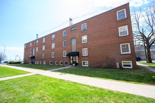 25 - 1347 Lakeshore Rd, Condo with 2 bedrooms, 1 bathrooms and 1 parking in Burlington ON | Image 10