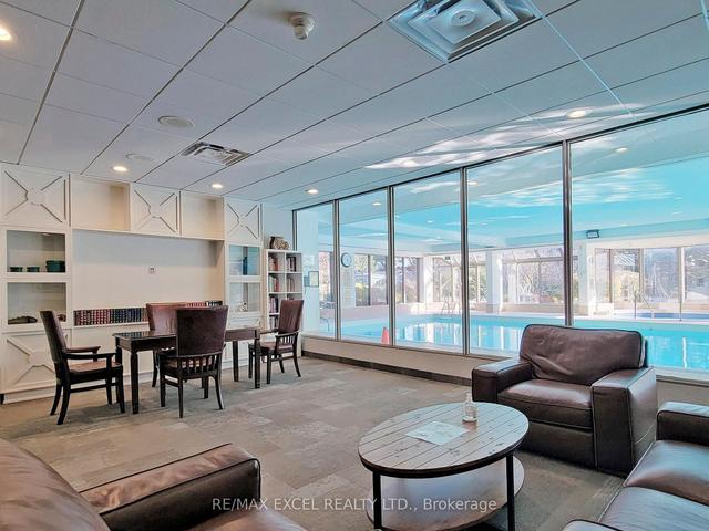 1410 - 175 Bamburgh Circ, Condo with 2 bedrooms, 2 bathrooms and 2 parking in Toronto ON | Image 32