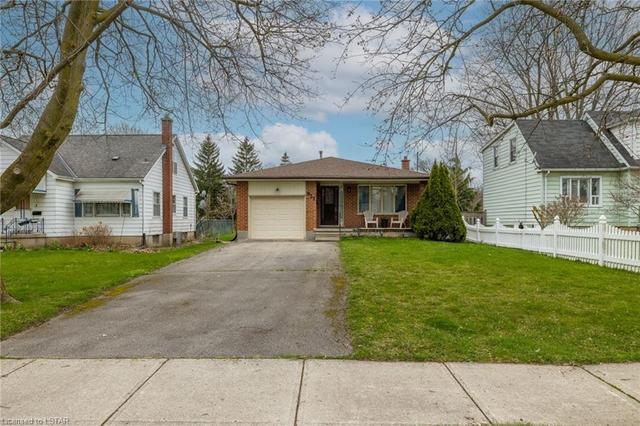 927 Willow Drive, House detached with 3 bedrooms, 2 bathrooms and 5 parking in London ON | Image 12