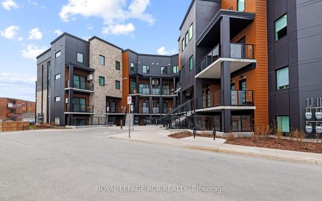 204 - 17 Centre St, Townhouse with 2 bedrooms, 2 bathrooms and 1 parking in Orangeville ON | Image 30