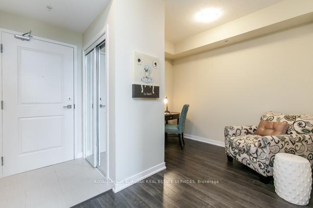 321 - 5010 Corporate Dr, Condo with 1 bedrooms, 1 bathrooms and 1 parking in Burlington ON | Image 7