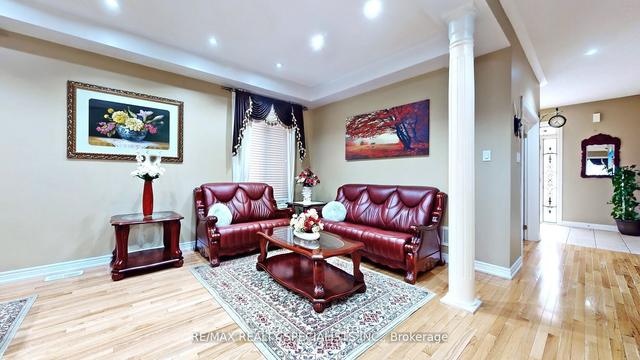 53 Heatherglen Dr, House detached with 5 bedrooms, 5 bathrooms and 6 parking in Brampton ON | Image 35