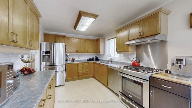8871 Mckinnon Rd, House detached with 3 bedrooms, 2 bathrooms and 12 parking in Essa ON | Image 8