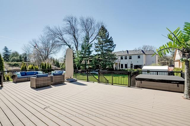 240 Pine Cove Rd, House detached with 4 bedrooms, 5 bathrooms and 13 parking in Burlington ON | Image 28