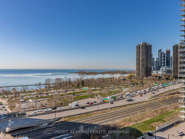 1212 - 15 Windermere Ave, Condo with 1 bedrooms, 1 bathrooms and 1 parking in Toronto ON | Image 23