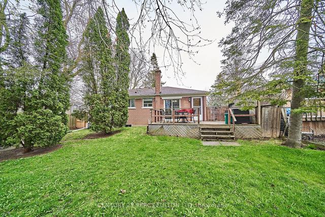 9 Hiley Ave, House detached with 3 bedrooms, 2 bathrooms and 3 parking in Ajax ON | Image 16
