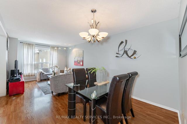 45 - 45 Ellis Dr, Townhouse with 3 bedrooms, 2 bathrooms and 2 parking in Brampton ON | Image 7
