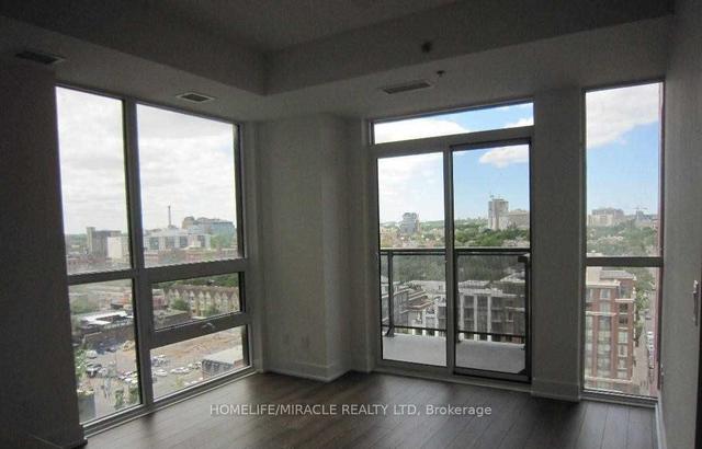 1201 - 318 Richmond St W, Condo with 1 bedrooms, 1 bathrooms and 0 parking in Toronto ON | Image 3