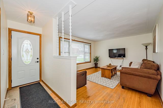 394 Victoria Rd N, House detached with 3 bedrooms, 2 bathrooms and 2 parking in Guelph ON | Image 31
