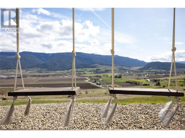 98 Ranchland Place, House detached with 7 bedrooms, 5 bathrooms and 8 parking in Coldstream BC | Image 71