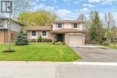 15 Chateau Court, London, ON, N6K2C1 | Card Image