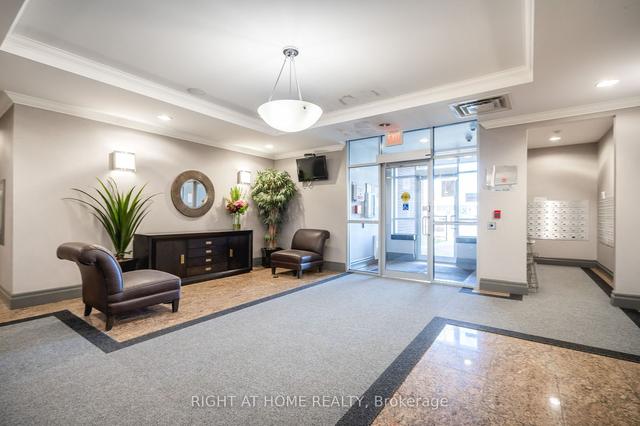 402 - 2772 Keele St, Condo with 2 bedrooms, 2 bathrooms and 2 parking in Toronto ON | Image 26