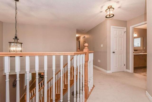 70 Marshall Dr, House detached with 4 bedrooms, 4 bathrooms and 4 parking in Guelph ON | Image 14