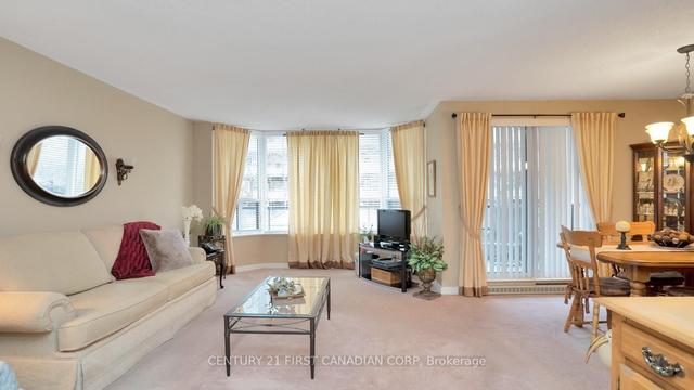 203 - 1180 Commissioners Rd W, Condo with 2 bedrooms, 1 bathrooms and 1 parking in London ON | Image 6