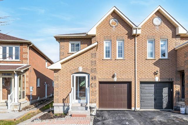 42 Denton Circ, House semidetached with 3 bedrooms, 3 bathrooms and 3 parking in Vaughan ON | Image 1