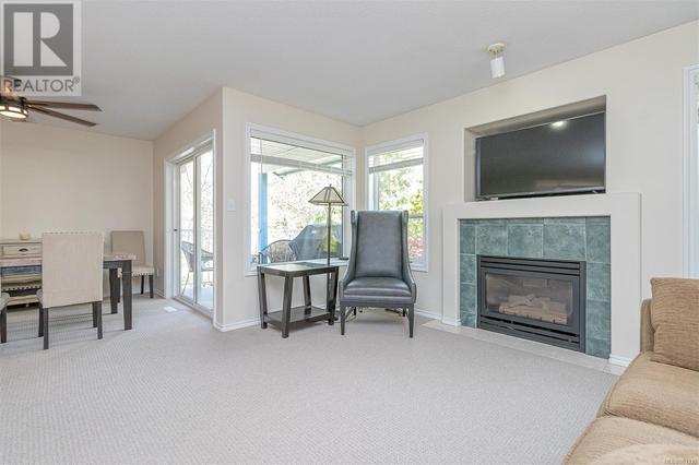 870 Kentwood Way, House detached with 4 bedrooms, 3 bathrooms and 4 parking in Nanaimo BC | Image 3