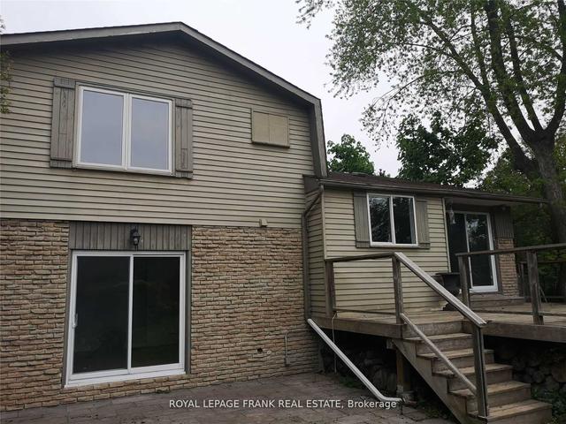 44 Deerpark Cres, House detached with 4 bedrooms, 2 bathrooms and 4 parking in Clarington ON | Image 7
