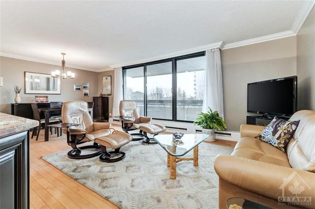 402 - 20 The Driveway Drive, Condo with 2 bedrooms, 2 bathrooms and 1 parking in Ottawa ON | Image 5