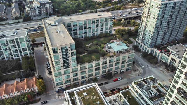 ph806 - 250 Manitoba St, Condo with 3 bedrooms, 2 bathrooms and 2 parking in Toronto ON | Image 16