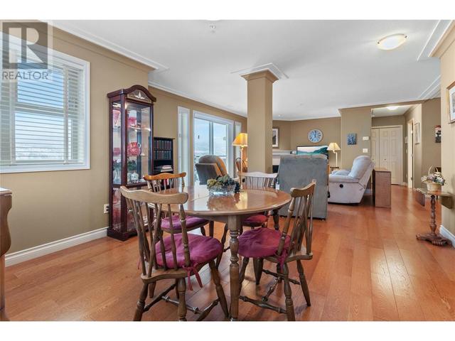 1001 - 2113 Atkinson Street, Condo with 2 bedrooms, 2 bathrooms and 1 parking in Penticton BC | Image 11