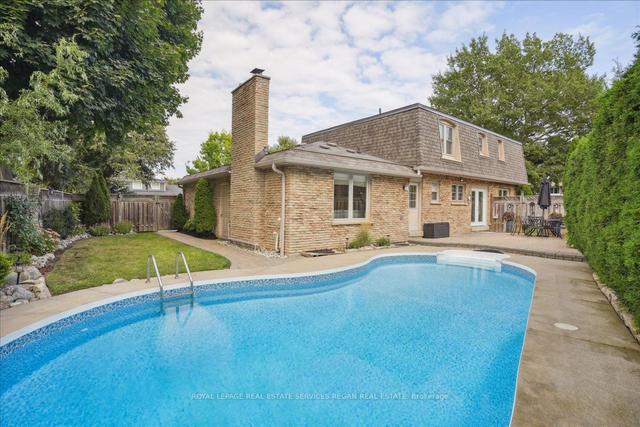 2036 Kawartha Cres, House detached with 4 bedrooms, 3 bathrooms and 6 parking in Mississauga ON | Image 26
