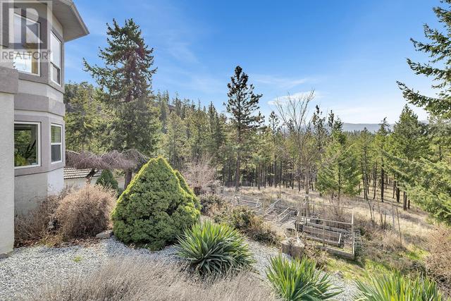 416 Woodpark Court, House detached with 5 bedrooms, 4 bathrooms and 2 parking in Kelowna BC | Image 43
