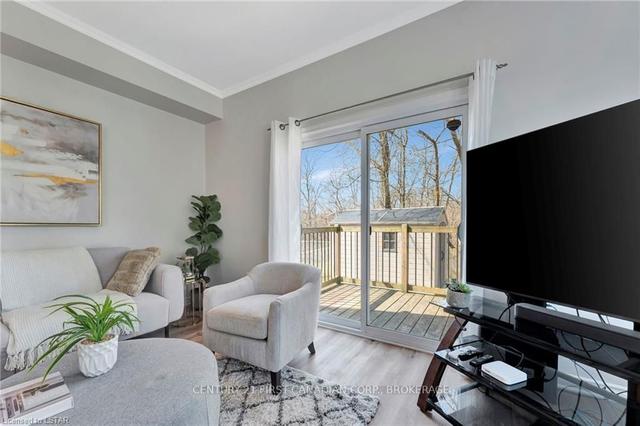 62 Melody Tr, House detached with 3 bedrooms, 3 bathrooms and 2 parking in St. Catharines ON | Image 7