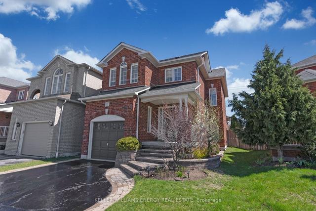 27 Tracey Crt, House detached with 3 bedrooms, 3 bathrooms and 5 parking in Whitby ON | Image 12