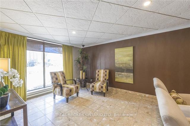 1106 - 500 Talbot St, Condo with 2 bedrooms, 2 bathrooms and 1 parking in London ON | Image 31
