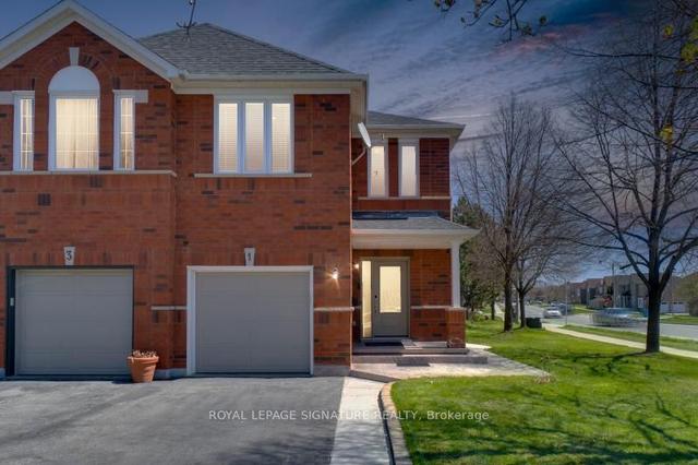 1 Owl Perch Crt, House semidetached with 3 bedrooms, 4 bathrooms and 4 parking in Brampton ON | Image 1