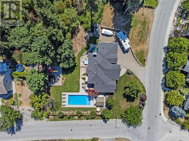 5327 Hedeman Court, House detached with 6 bedrooms, 3 bathrooms and 8 parking in Kelowna BC | Image 56