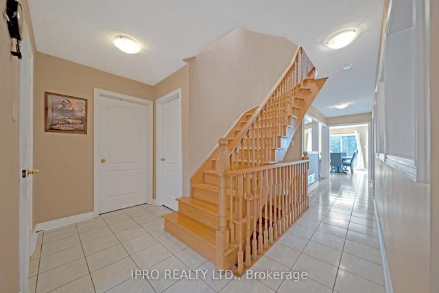 51 Tipton Cres, House detached with 5 bedrooms, 4 bathrooms and 6 parking in Ajax ON | Image 33