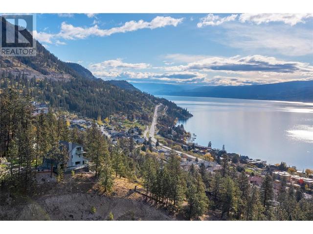 3943 Trepanier Heights Place, House detached with 5 bedrooms, 2 bathrooms and 8 parking in Peachland BC | Image 10