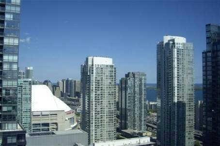 3711 - 25 Capreol Crt, Condo with 3 bedrooms, 2 bathrooms and 1 parking in Toronto ON | Image 3