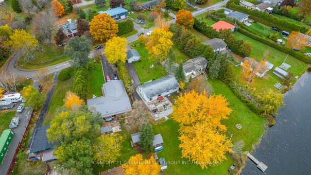 177 Beehive Dr, House detached with 3 bedrooms, 2 bathrooms and 7 parking in Kawartha Lakes ON | Image 24