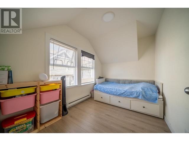 10 - 6262 Ash Street, House attached with 3 bedrooms, 3 bathrooms and 2 parking in Vancouver BC | Image 5