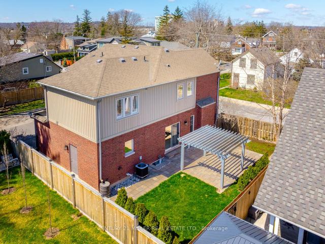 392 Oak St, House detached with 3 bedrooms, 4 bathrooms and 3 parking in Milton ON | Image 21