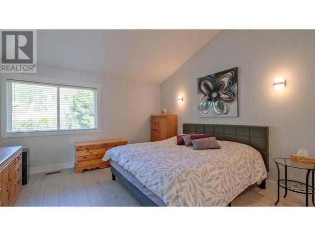 15 - 316 Whitman Road, House attached with 3 bedrooms, 2 bathrooms and 2 parking in Kelowna BC | Image 7