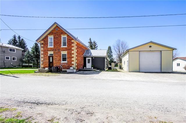 29 Carson Street, House detached with 3 bedrooms, 2 bathrooms and 5 parking in Mapleton ON | Image 41