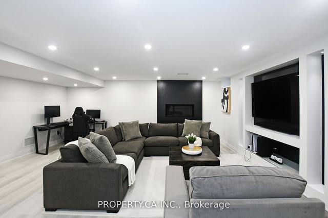 55 Sibella Way, House attached with 3 bedrooms, 4 bathrooms and 3 parking in Vaughan ON | Image 21
