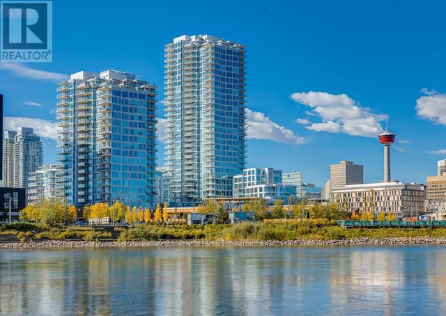 2402, - 510 6 Avenue Se, Condo with 2 bedrooms, 2 bathrooms and 2 parking in Calgary AB | Image 3